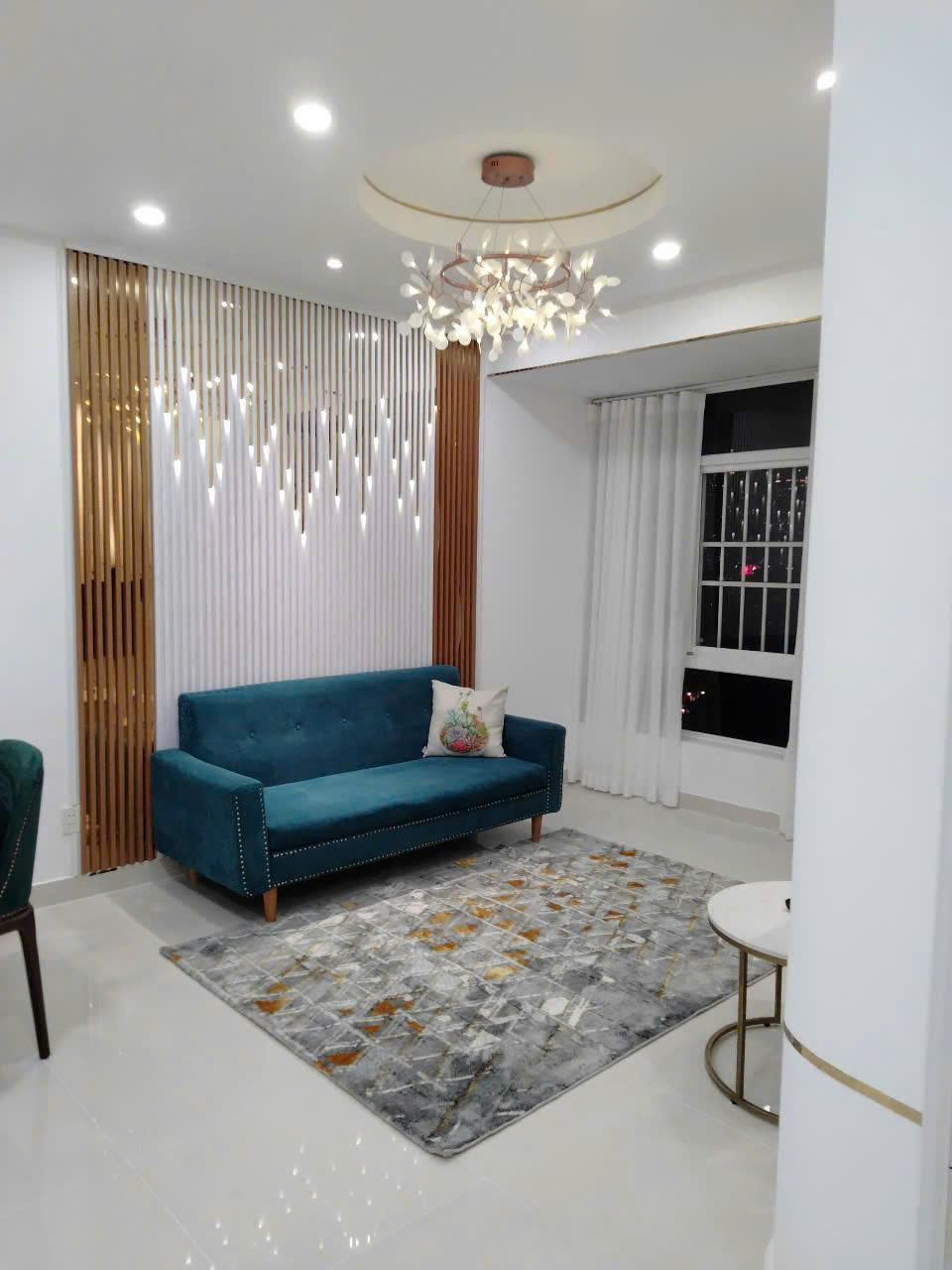 Bán Căn Hộ Sky Garden 3 Lầu Cao View Sông Q1 Bitexco